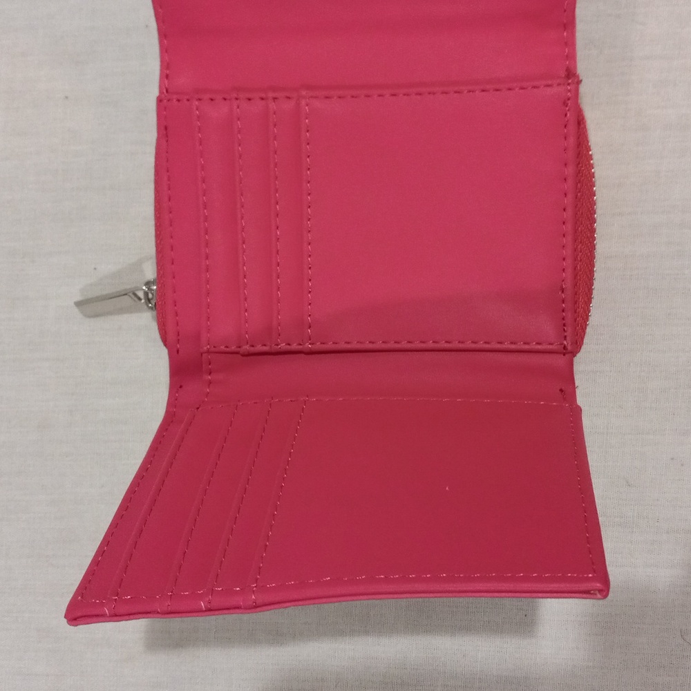 Wallet - Picture 8 of 12